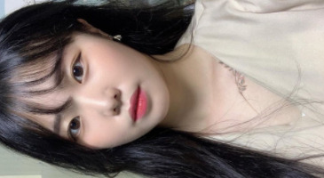 매일 오줌 싸는 영상을 남친한테 보내는 변녀