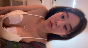한국야동 아프리카 비제이 서닝 방송중 유두 노출사고