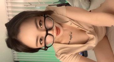 디제이 초이 유륜 은근히 노출하는 인별 라이브