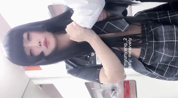 바깥에서 치안에게 박히고 집안에서 설거지 다하고 박히는